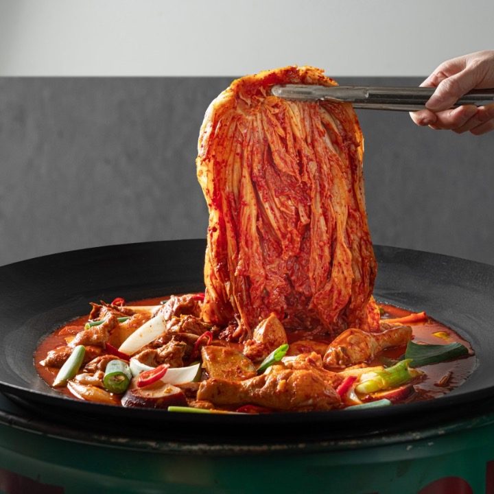 통큰솔뚜껑닭볶음탕 진주송현점