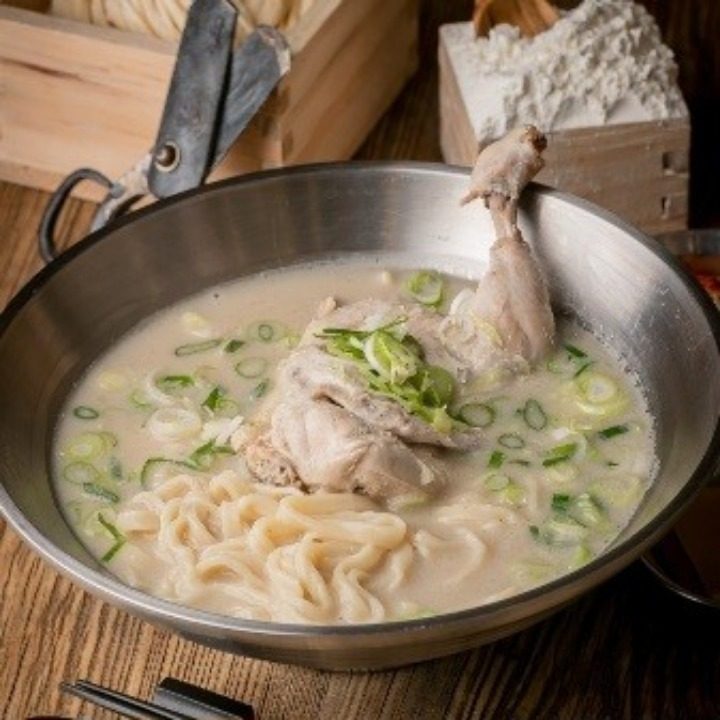 언양닭칼국수