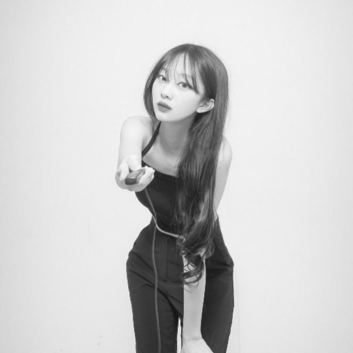 흑백무드 셀프사진관