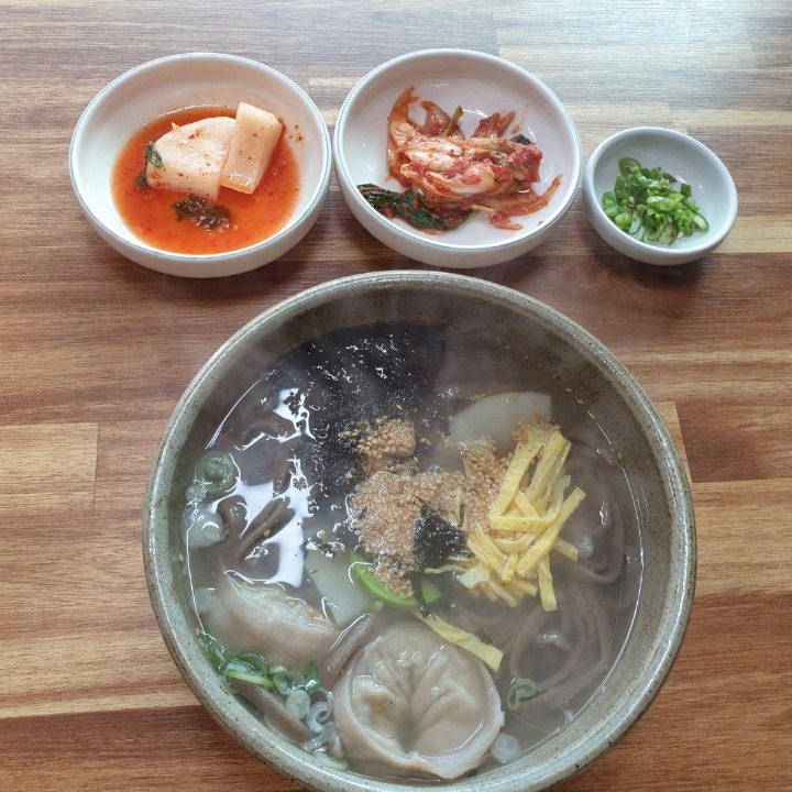 옹심이칼국수막국수 태화점