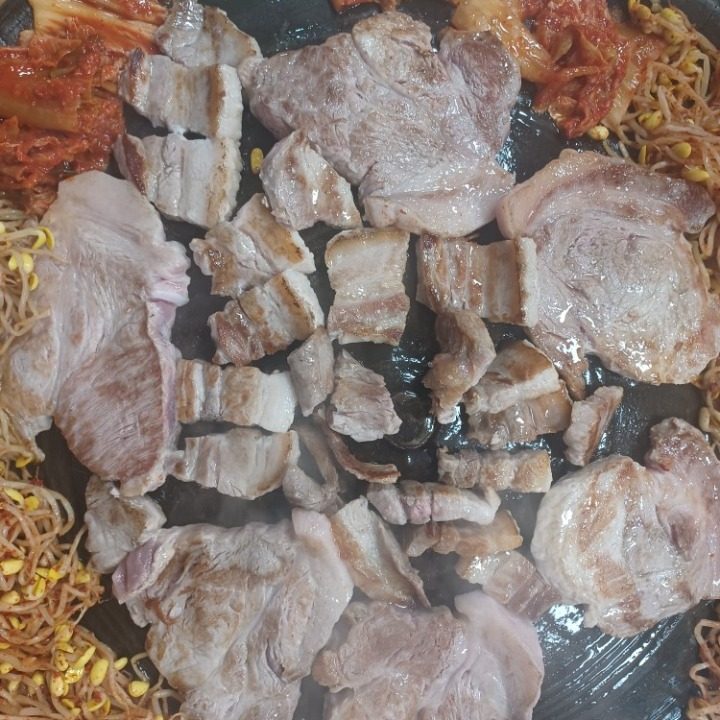 솥뚜껑 삼겹살