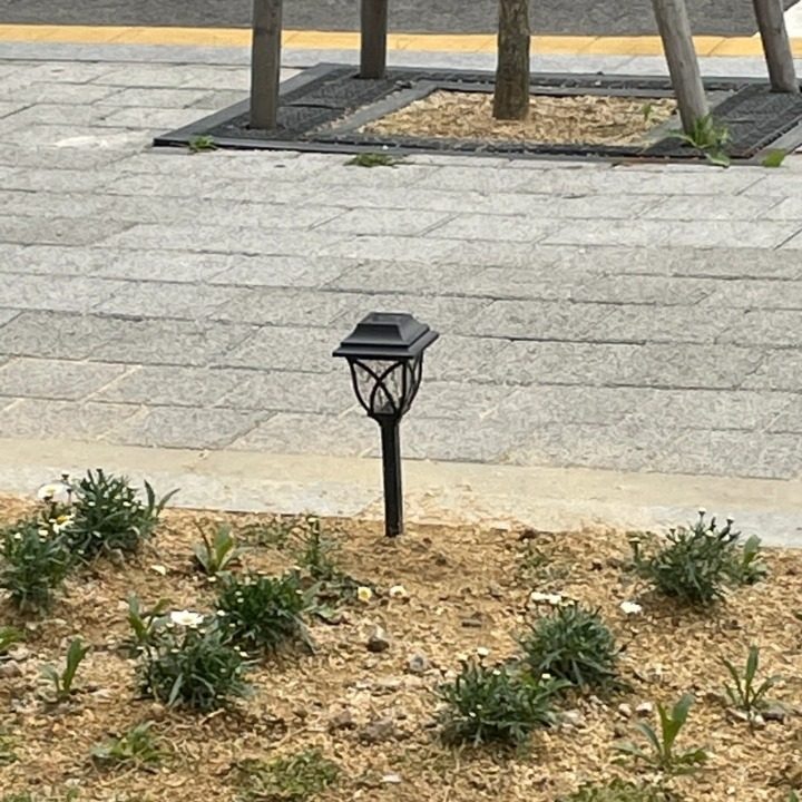 518