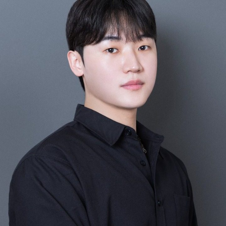 구래동 뮤토어즈 영웅