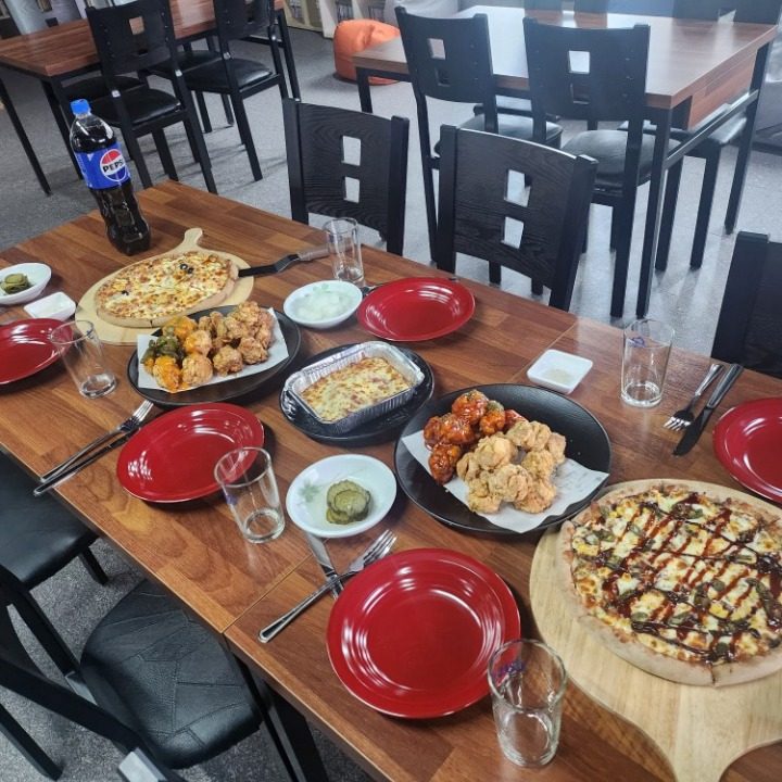 큰손1치킨2피자 동김해점