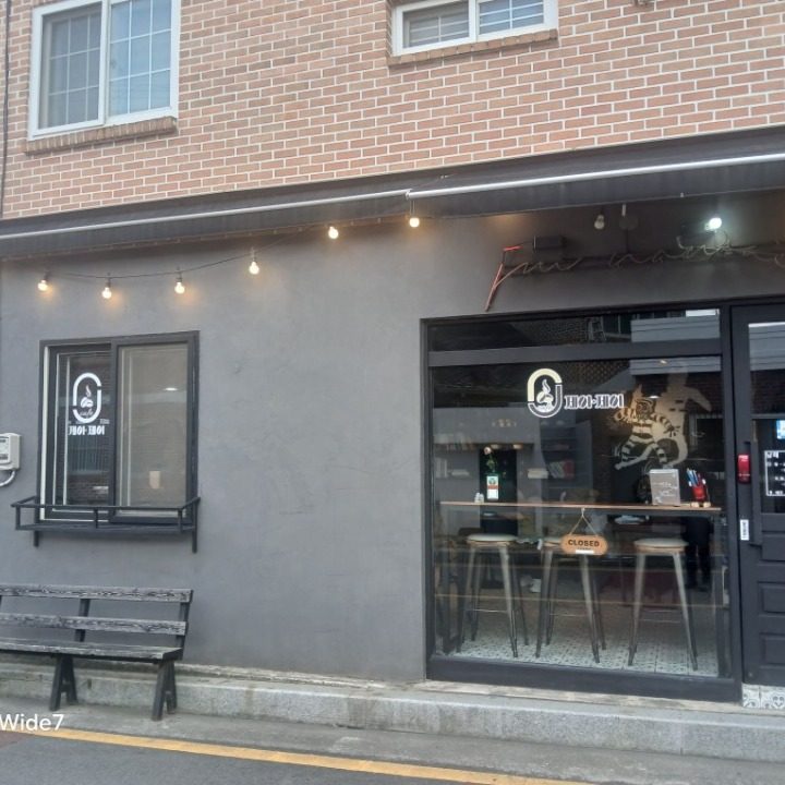 제이.제이