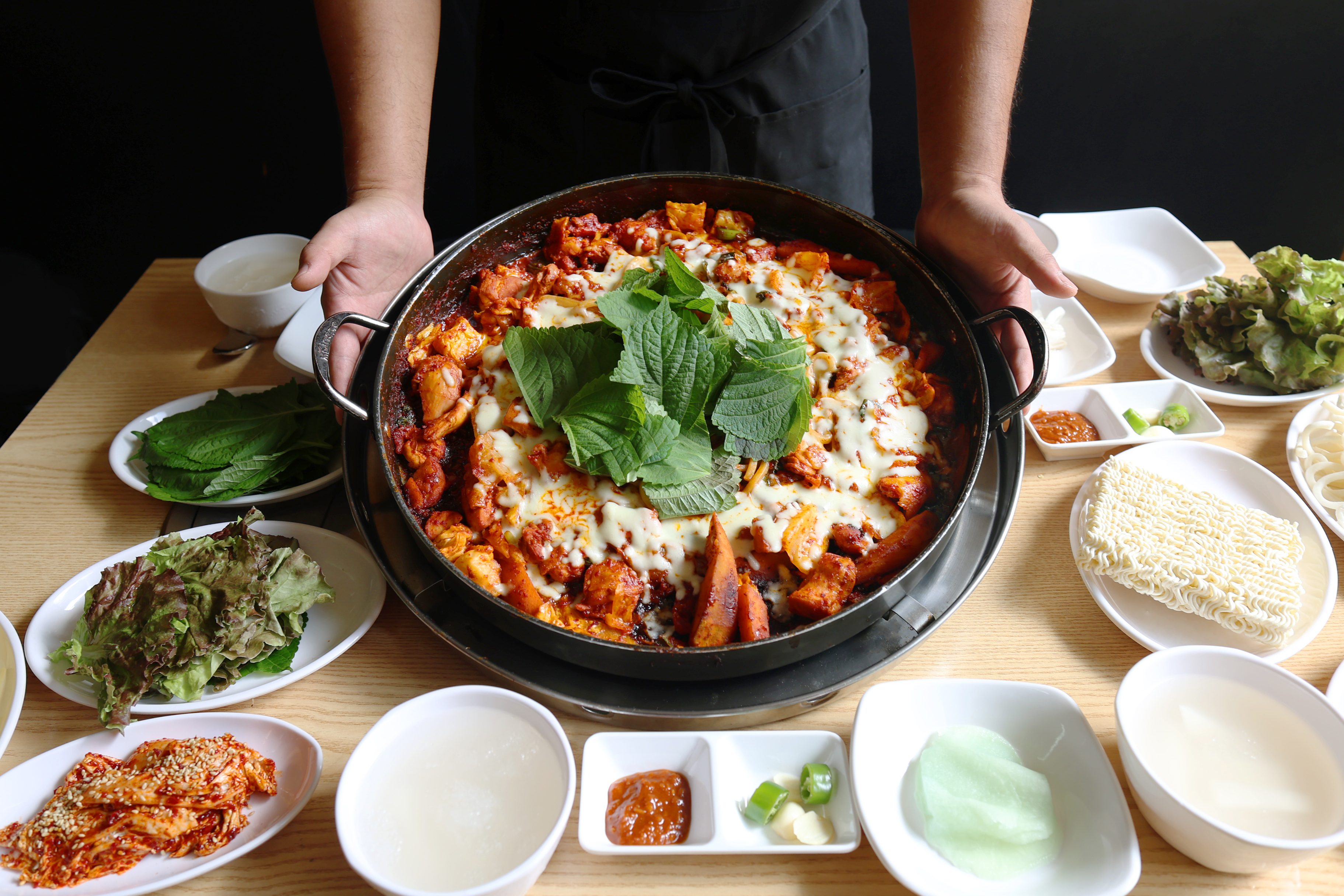 유정춘천닭갈비막국수 다산본점