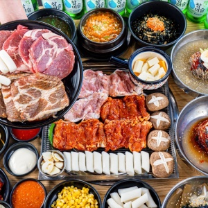 닭이닭숯불닭갈비 picture 2