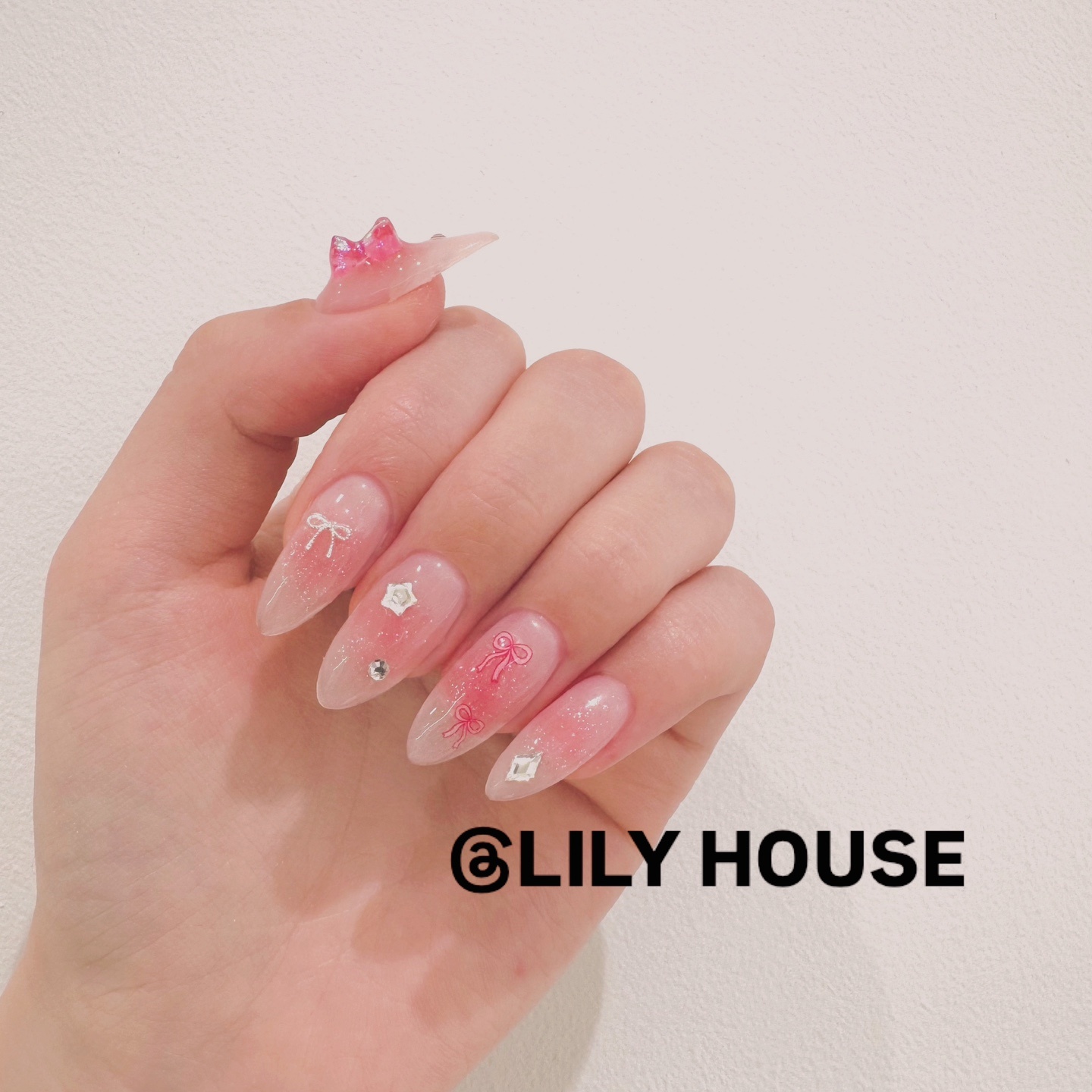 릴리하우스 LILY HOUSE picture 0