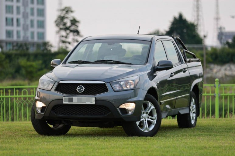 코란도스포츠 2WD 