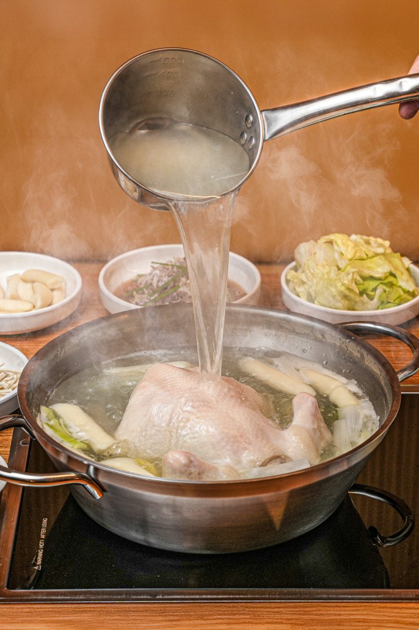 김씨네닭한마리 명동본점