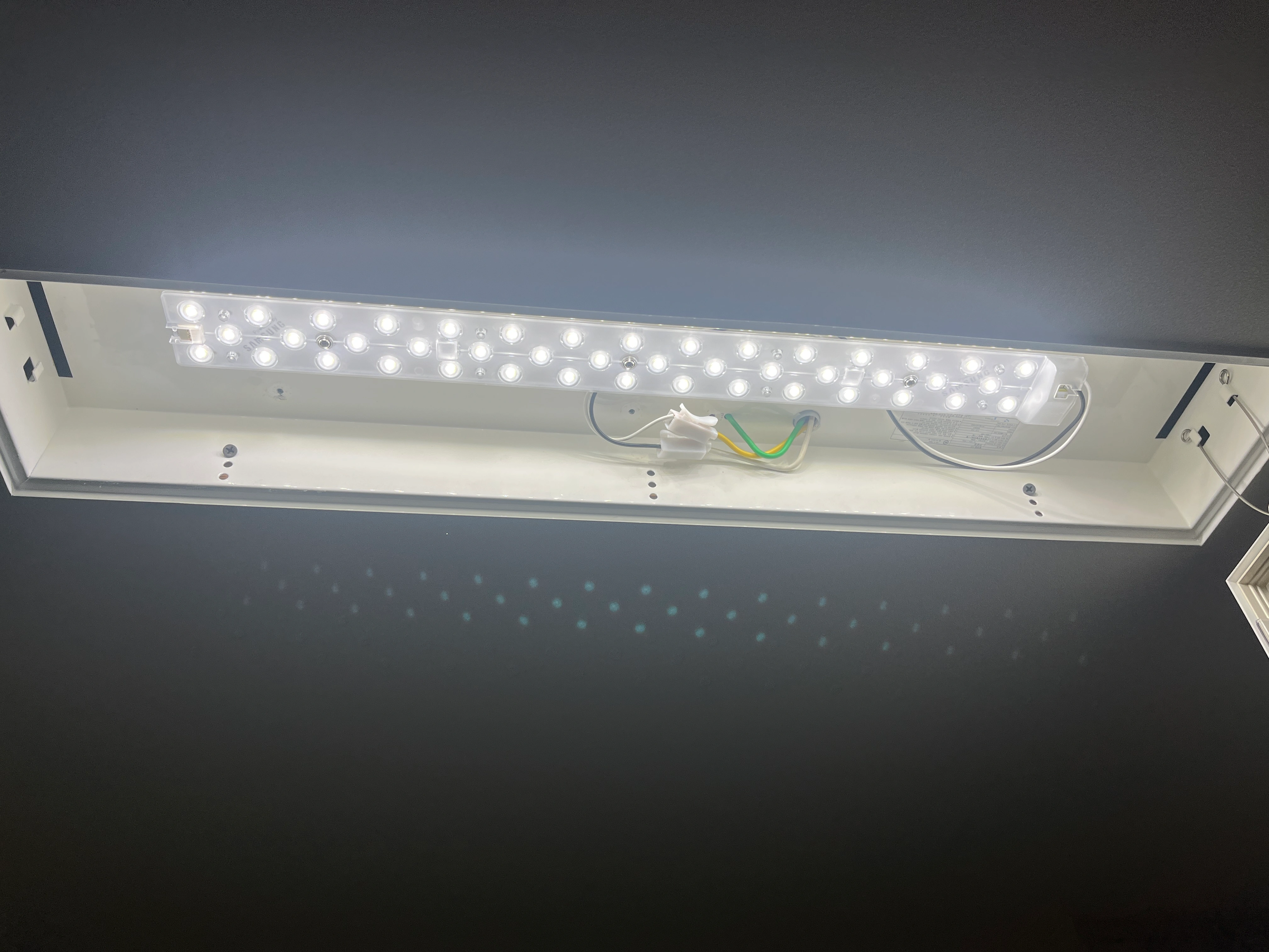 LED 전등 교체 / LED 기판 교체 / LED 모듈 교체 | 경기도 화성시 송산동 | 조명기구/전기용품 | 당근 비즈 소식