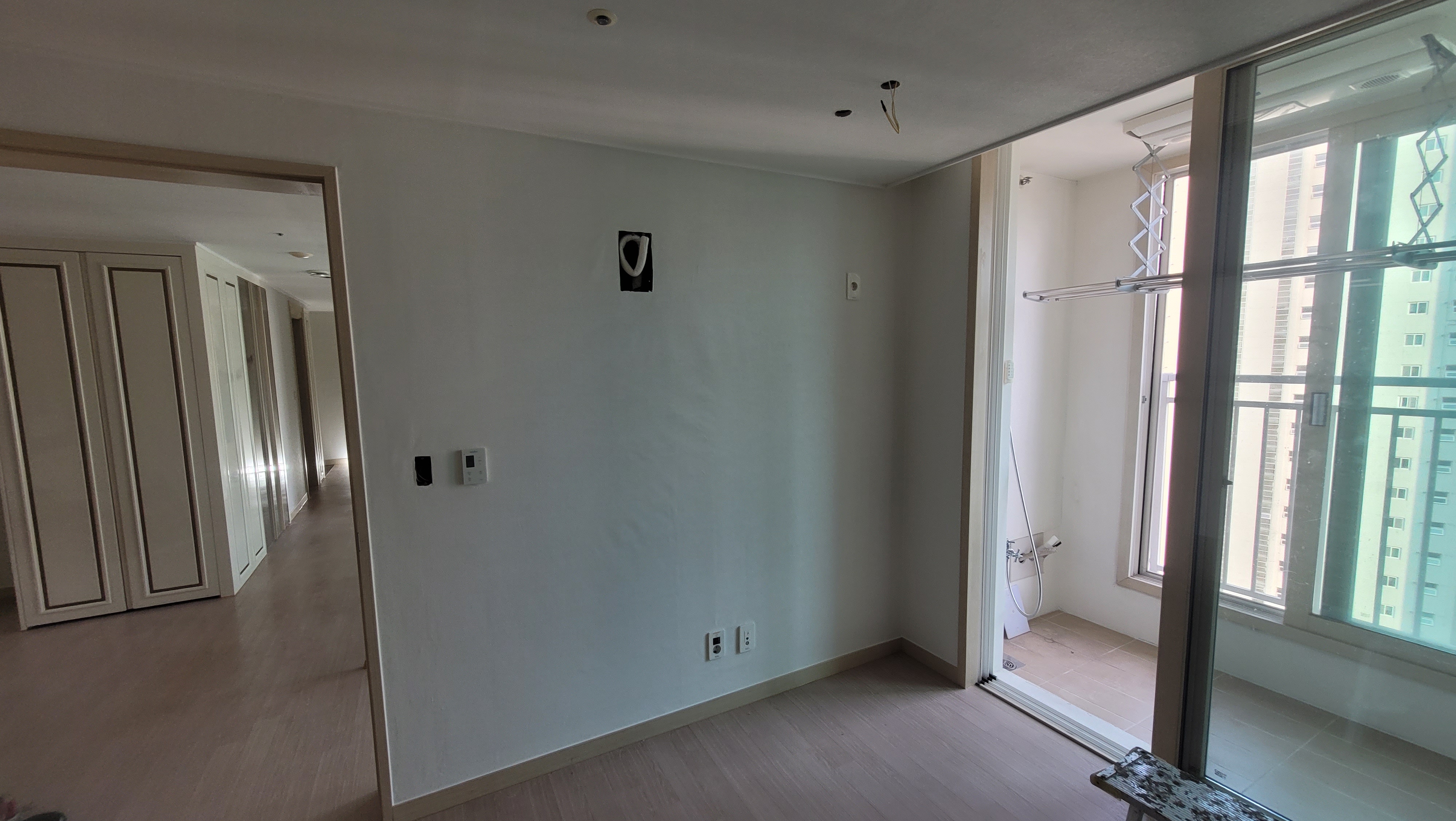 고급찐도배 picture 3