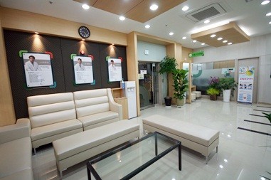 늘건강내과이비인후과의원