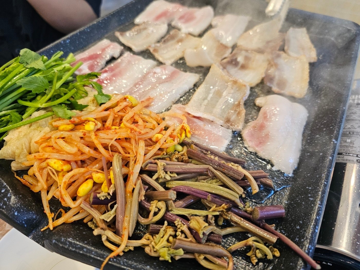 골목냉삼 아산배방점 picture 0