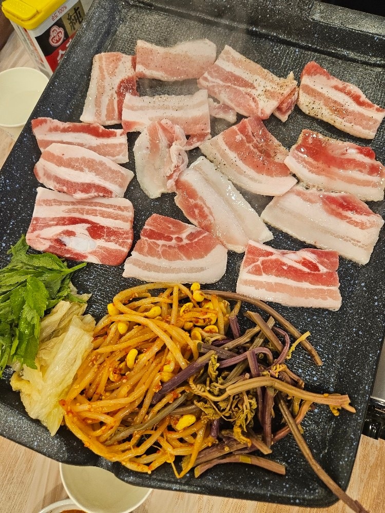 골목냉삼 아산배방점 picture 1