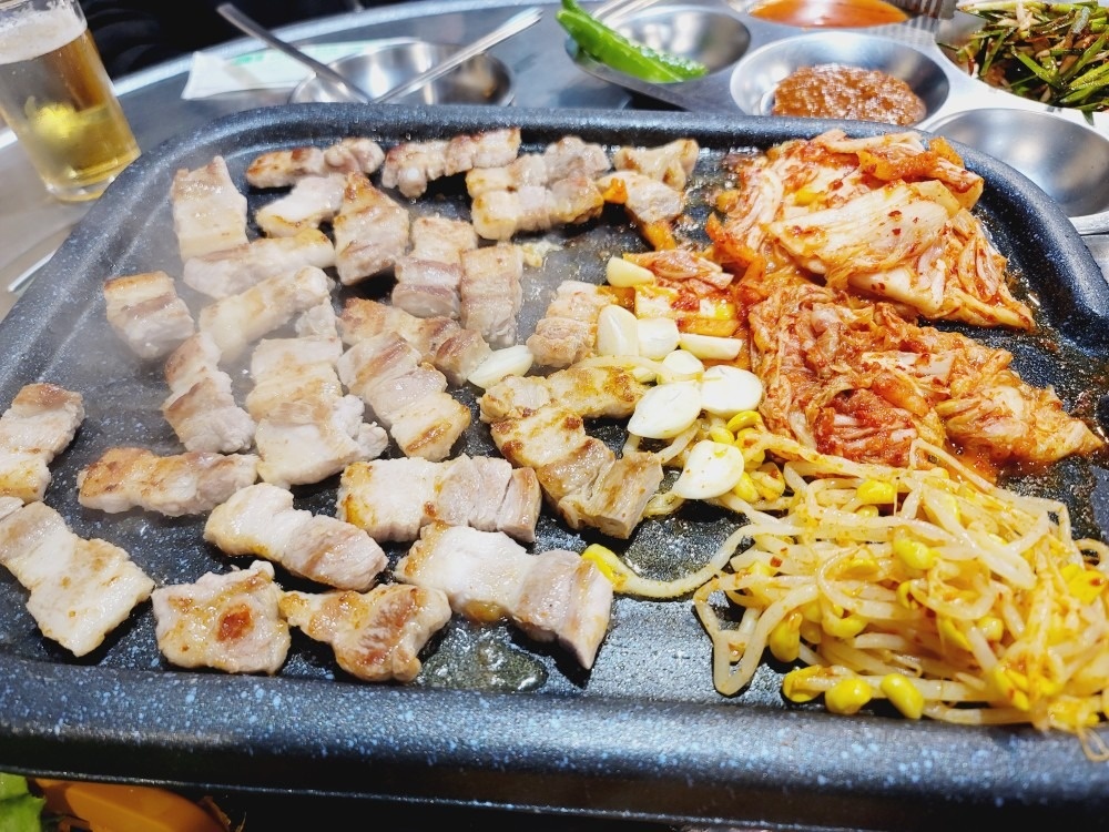 덕정삼겹살 본점