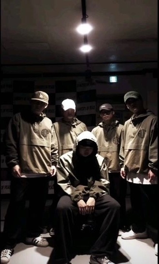 AOP STUDIO picture 6
