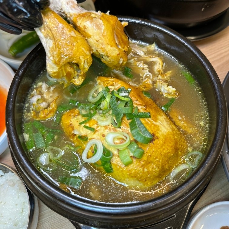 개성상황버섯삼계탕 세종점 picture 0