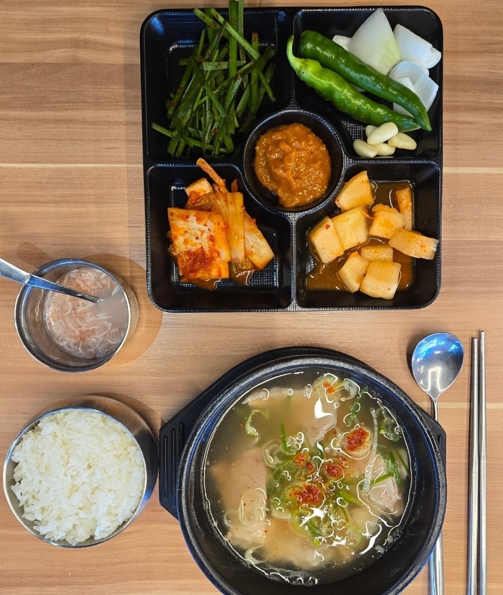 부전동 돼지국밥 맛집 부전국밥 picture 2