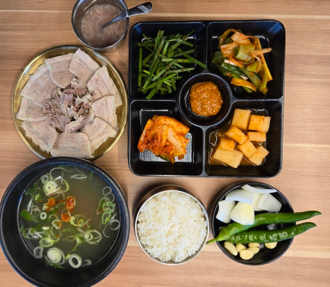 부전동 돼지국밥 맛집 부전국밥 picture 0