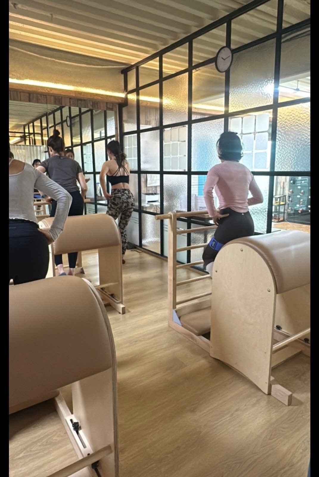 라라필라테스&바레 명륜점 picture 1