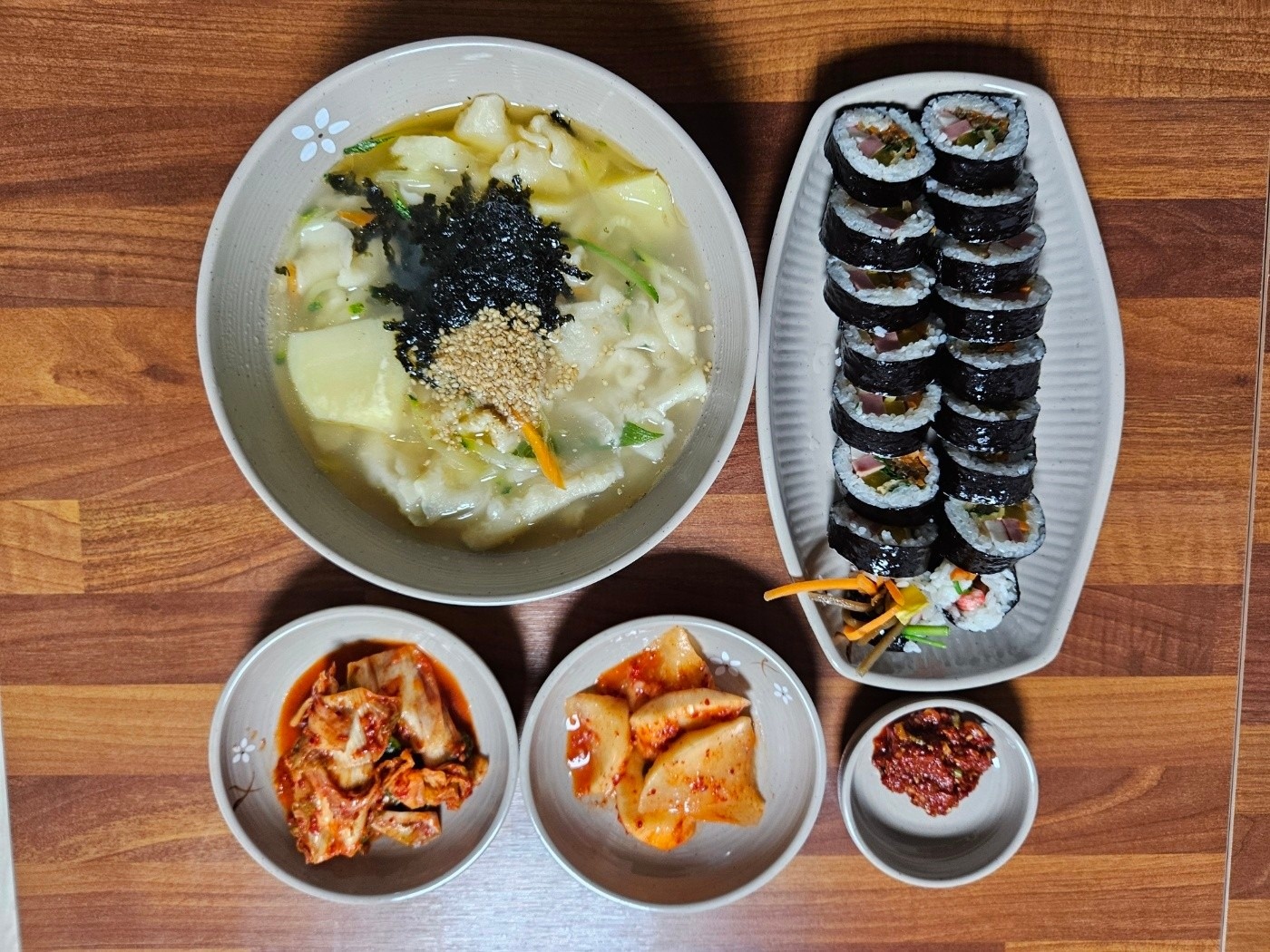 꽃가람 칼국수 picture 8