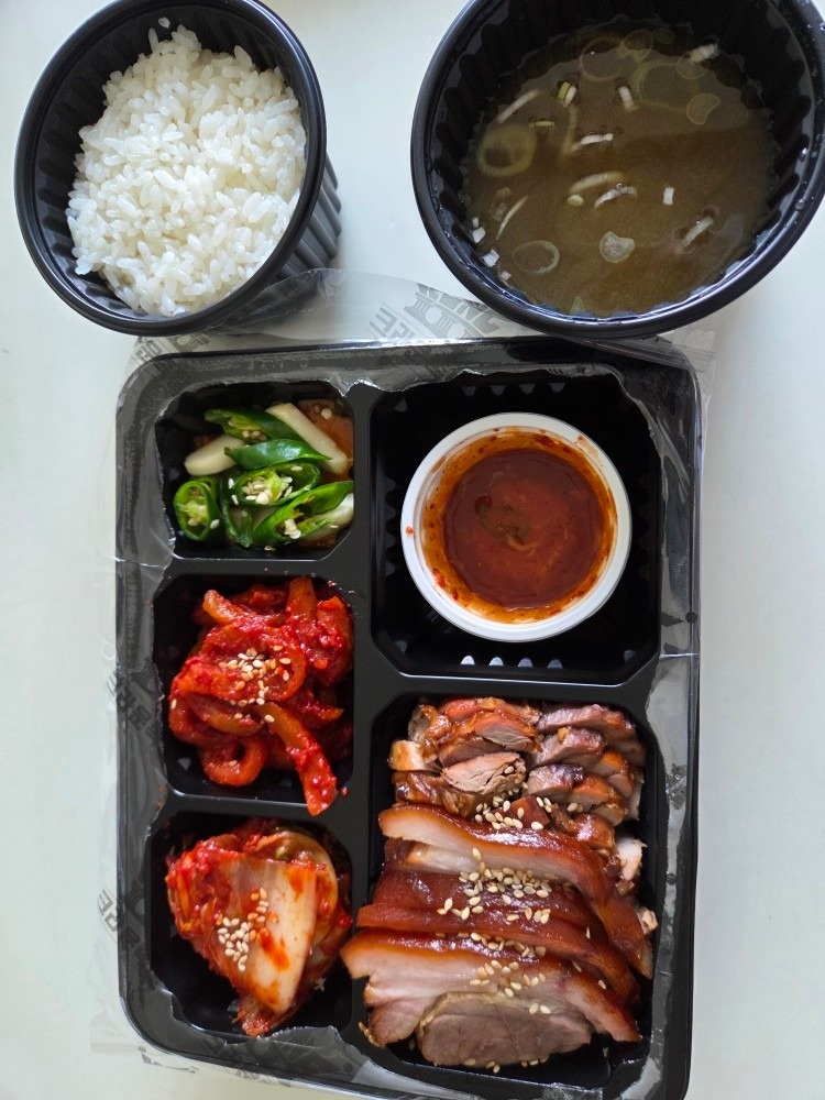 크라운족발 야탑점 picture 7