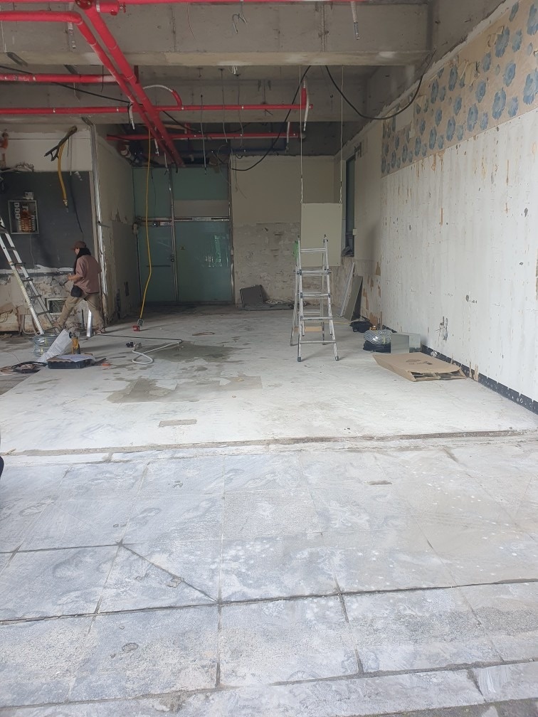 상가 철거 picture 1