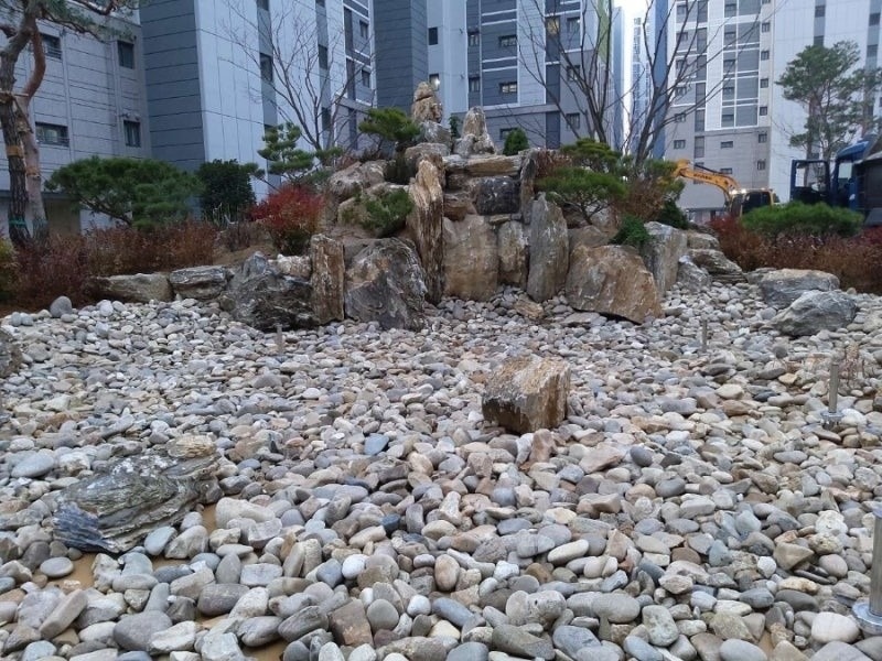 강자갈 판매. 조경. 인테리어 picture 1
