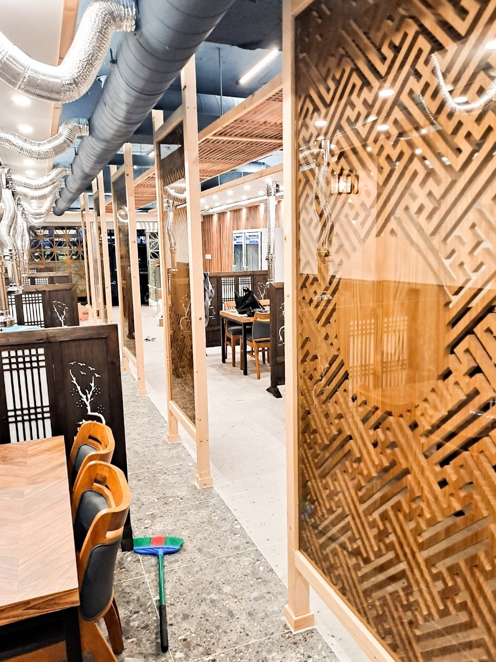 부산디자인유리 picture 3
