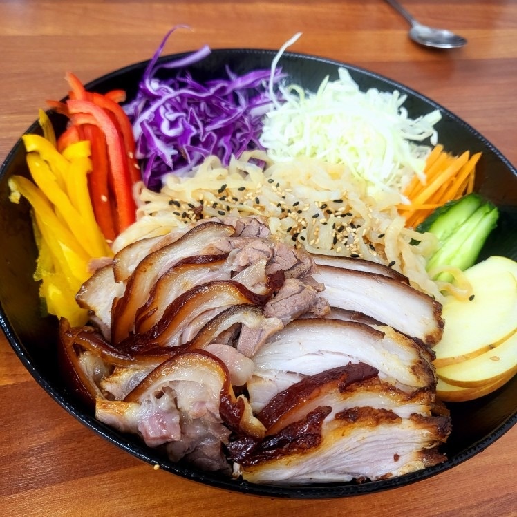 사상팔도족발 picture 7