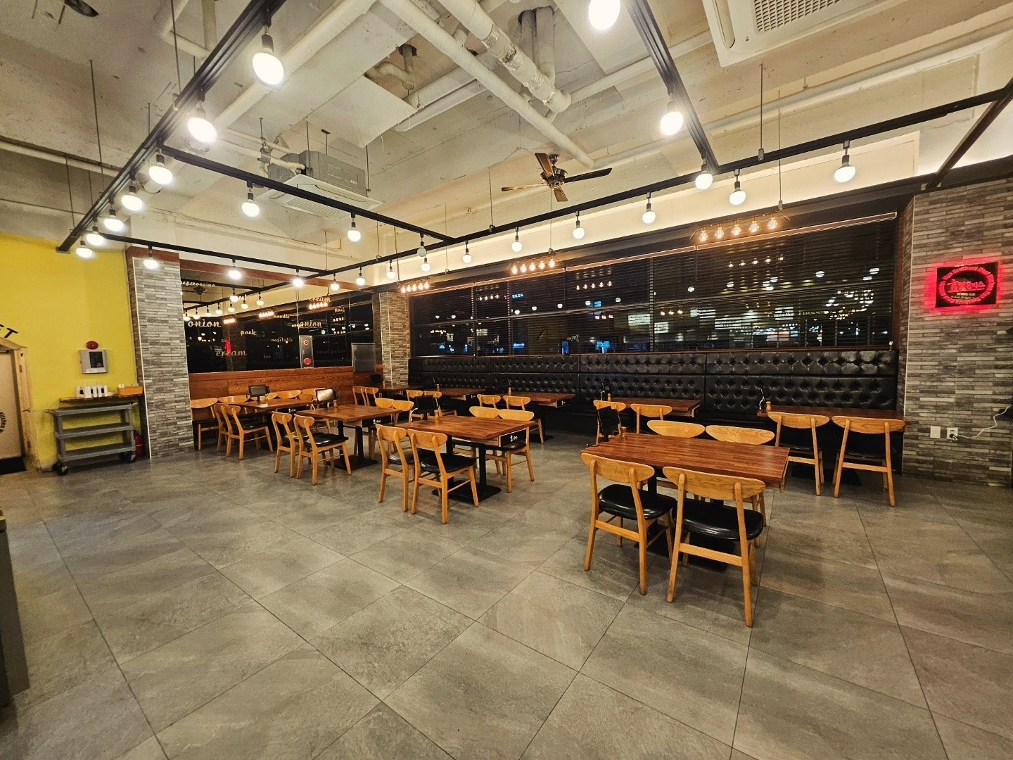 효돈까스 부산명지직영점 picture 7
