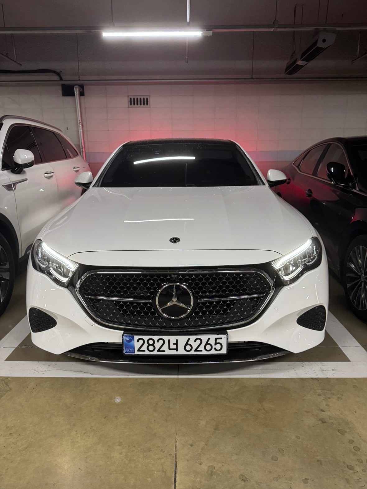 E 클래스 W214 E200 전기형 (204마력) 매물 썸네일