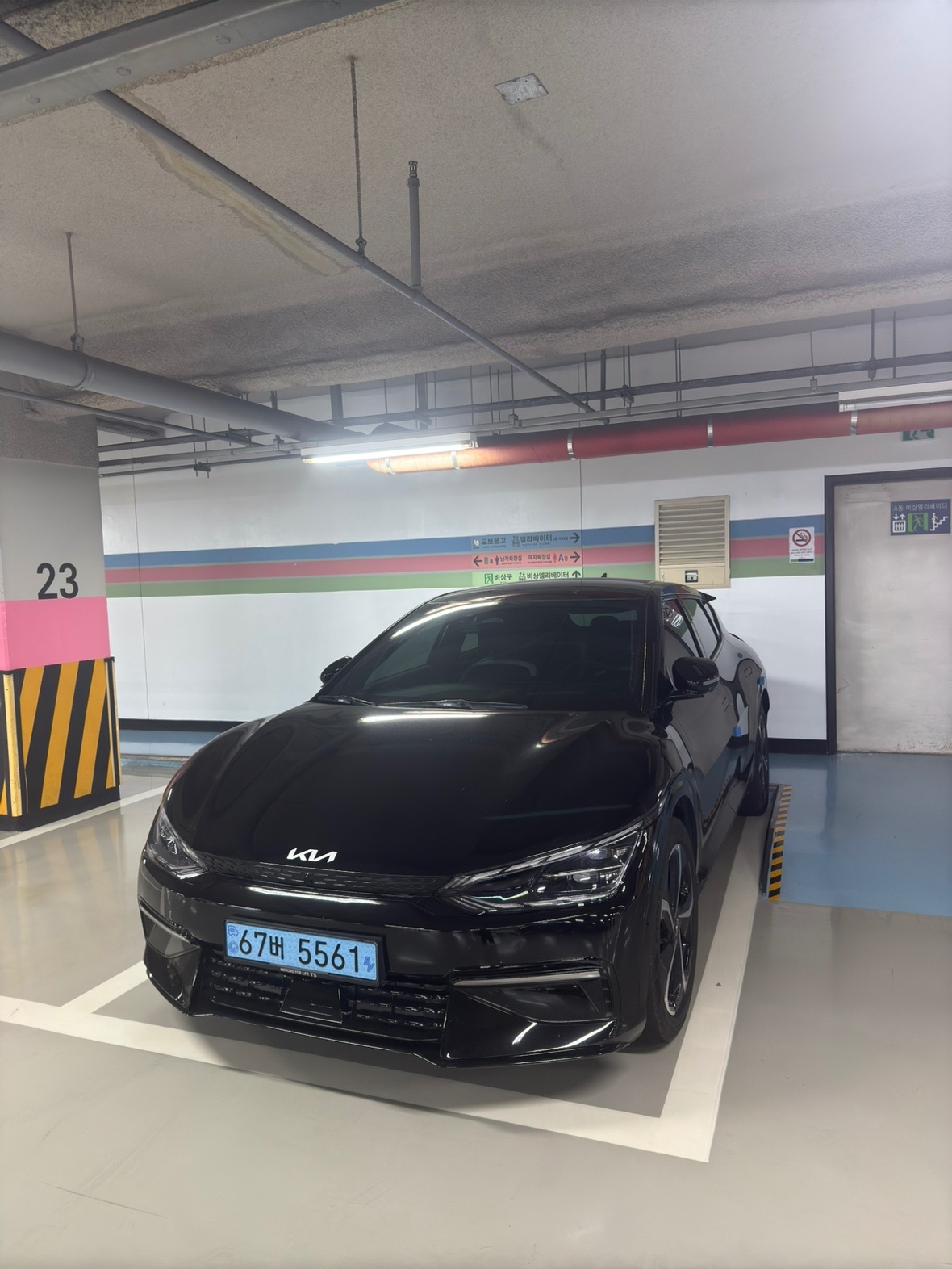 EV6 CV BEV(롱레인지/77.4kWh) AWD GT-Line(403km) 매물 썸네일