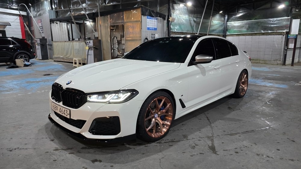 5시리즈 G30 M550d xDrive 전기형 (400마력) 매물 썸네일