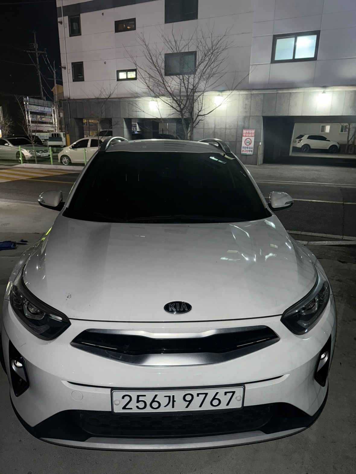 스토닉 YB CUV 가솔린 1.4 FWD 트렌디 매물 썸네일