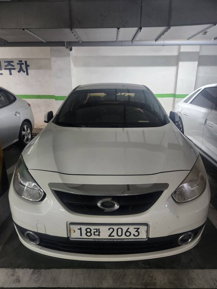 뉴 SM3 L38 가솔린 1.6 FWD RE 매물 썸네일