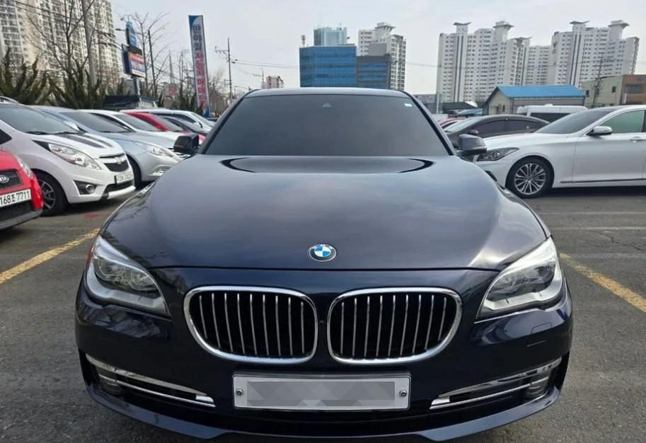 7시리즈 F01 740 d xDrive (313마력) 매물 썸네일