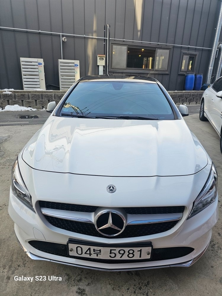 CLA 클래스 C117 CLA250 4Matic 후기형 (211마력) 매물 썸네일