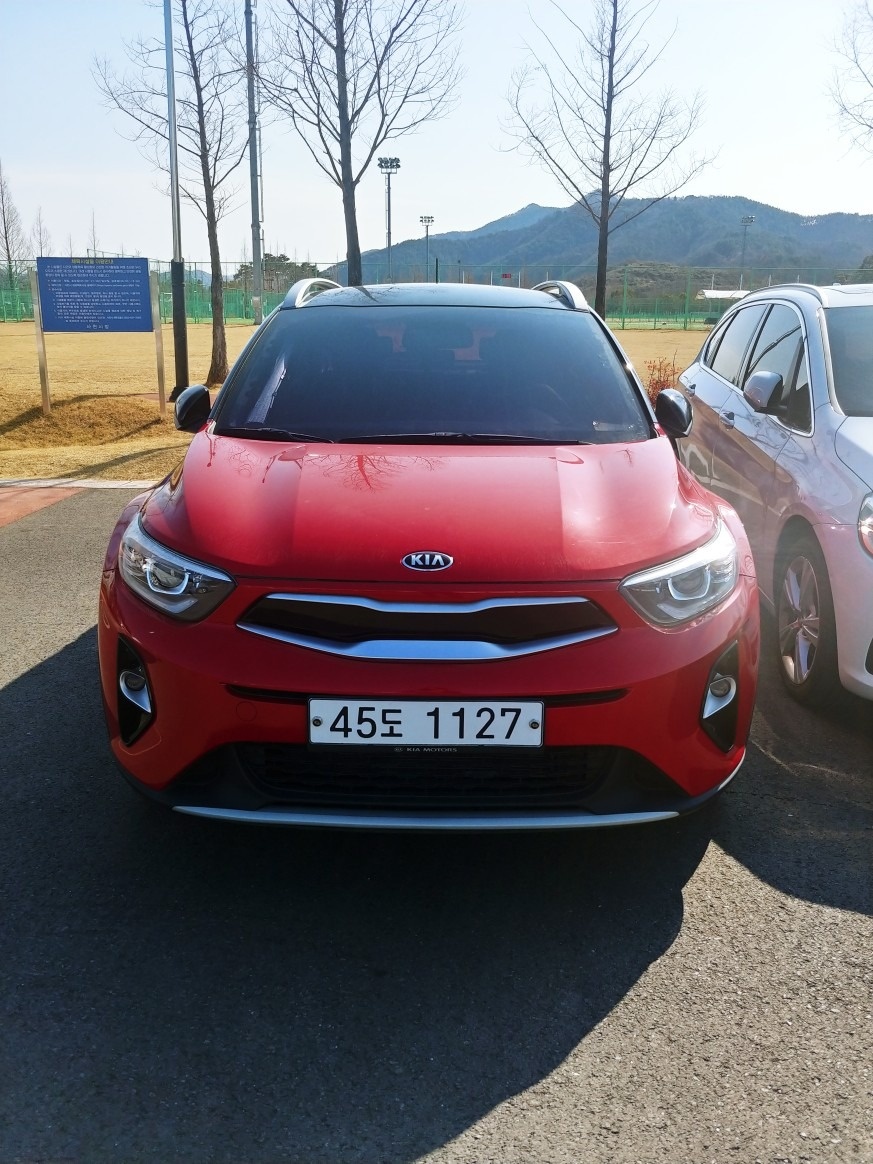 스토닉 YB CUV 가솔린 1.4 FWD 프레스티지 매물 썸네일