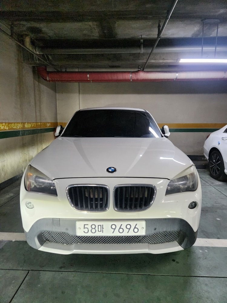 X1 E84 20d xDrive 전기형 (177마력) 매물 썸네일