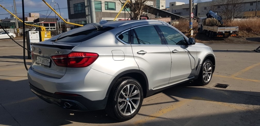 X6 F16 30d xDrive (258마력)SAC 에디션 매물 썸네일