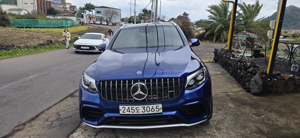 GLC X253 GLC63 amg 4Matic+ (476마력) 매물 썸네일