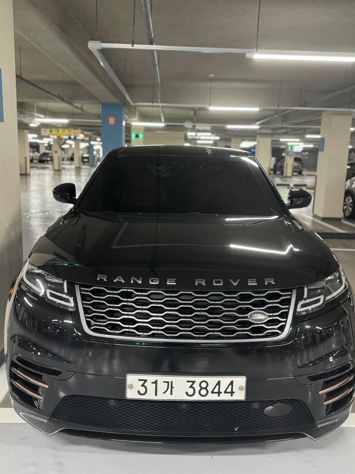 레인지로버 벨라 L560 디젤 D300 4WD R 다이나믹 HSE 매물 썸네일