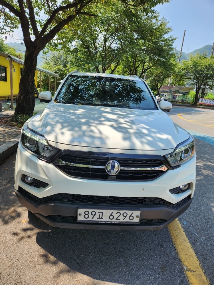 렉스턴 스포츠 Q200. G4 5인승(디젤 2.2) 4WD 프레스티지 매물 썸네일