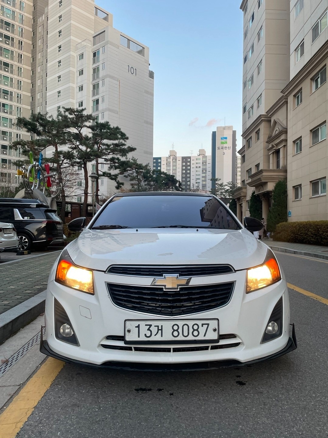 크루즈 J300 5도어 1.8 DOHC FWD LTZ+ 매물 썸네일