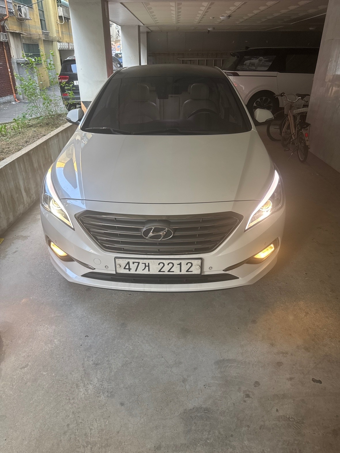 LF 쏘나타 2.0 CVVL FWD 프리미엄 매물 썸네일