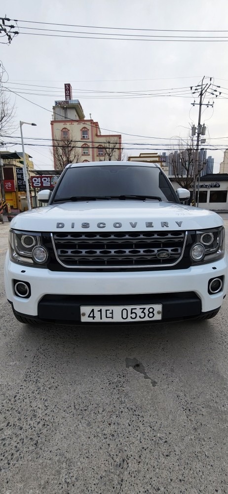 디스커버리 4 L319 3.0 TD V6 매물 썸네일