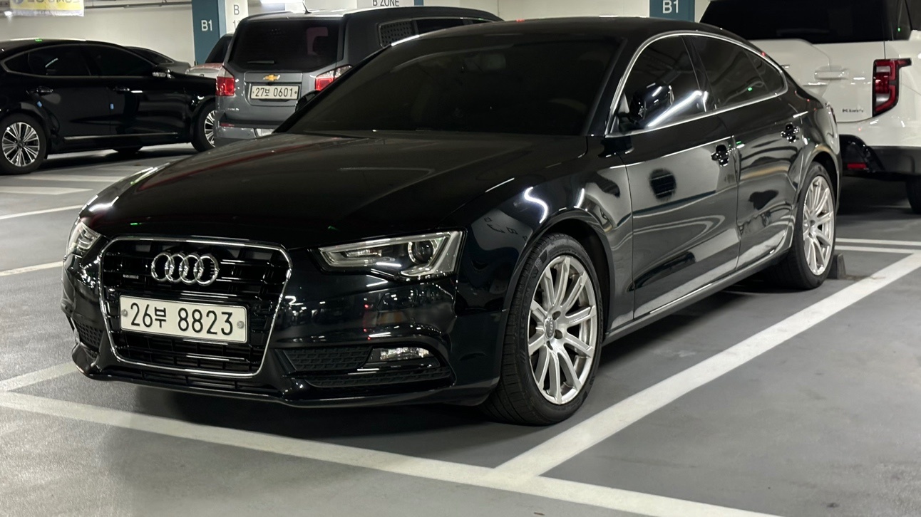 A5 8T 2.0 TDI Sportback 콰트로 (177마력) 매물 썸네일