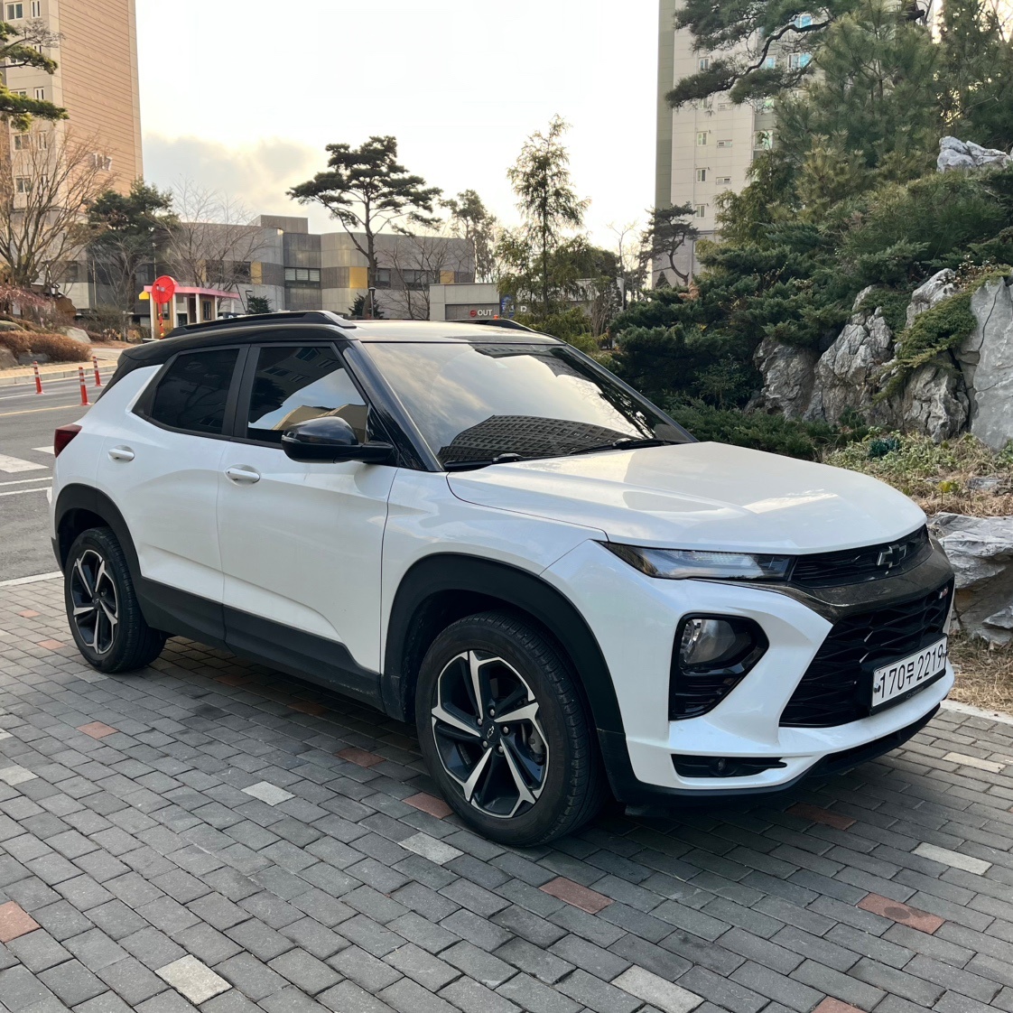 트레일블레이저 9BYC 1.3T AWD RS 매물 썸네일